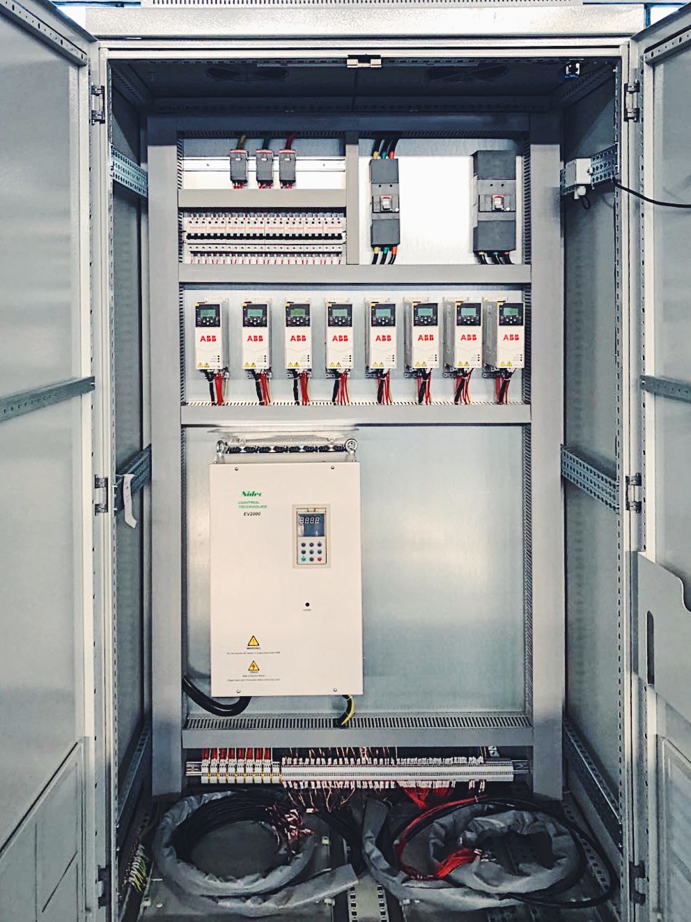  PLC控制柜-电控柜-变频控制柜-挤出机控制柜-ABB变频器